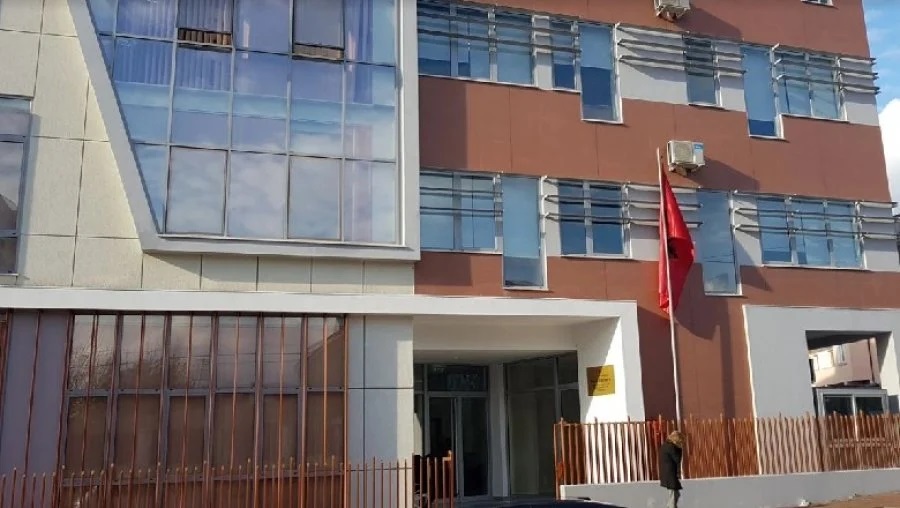 Elbasan Prosecution Office has filed a criminal proceeding against citizen D.K. for “Assault because of duty.”