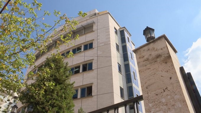 Tirana Prosecution Office seeks the confiscation of the assets belonging to the former official A.K.; The amount over 500,000 euros, the apartment, the garage, and the car to be transferred to the state ownership.