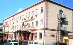 Prokuroria pranë Gjykatës së Shkallës së Parë Vlorë ka rregjistruar më datë 23.04.2021. procedimin penal nr.543 për veprat penale të “Ndërtimit të paligjshëm'' dhe të “Shpërdorimit të detyrës” parashikuar nga nenet 199/a/2 dhe 248 të K.Penal ...